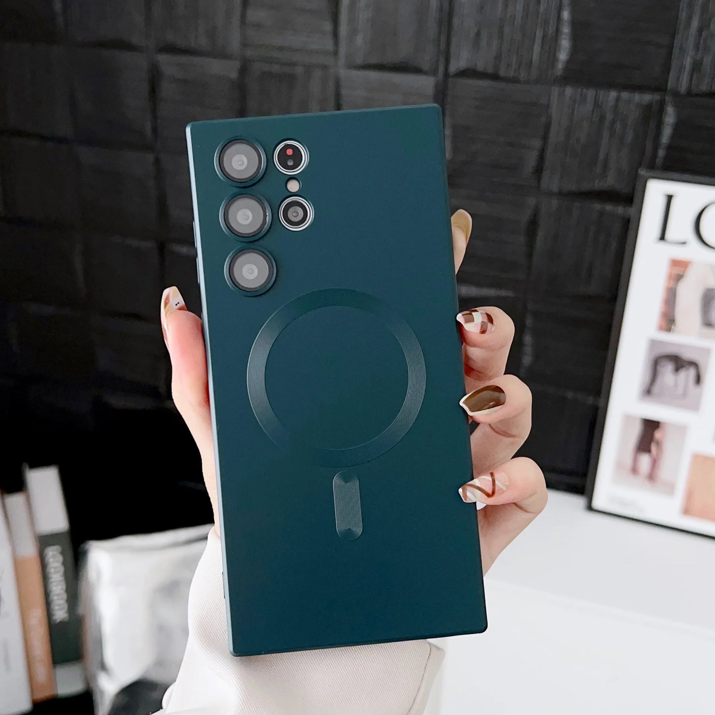 Luxury Magnetic Wireless Charging Case For Samsung Galaxy S26 S25 S24 S23 S 26 25 Ultra Plus Cases Shockproof Soft Phone Cover